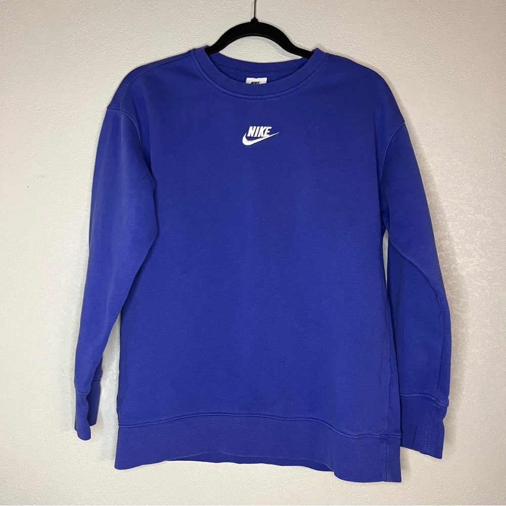 Nike center swoosh embroidered crewneck sweatshirt